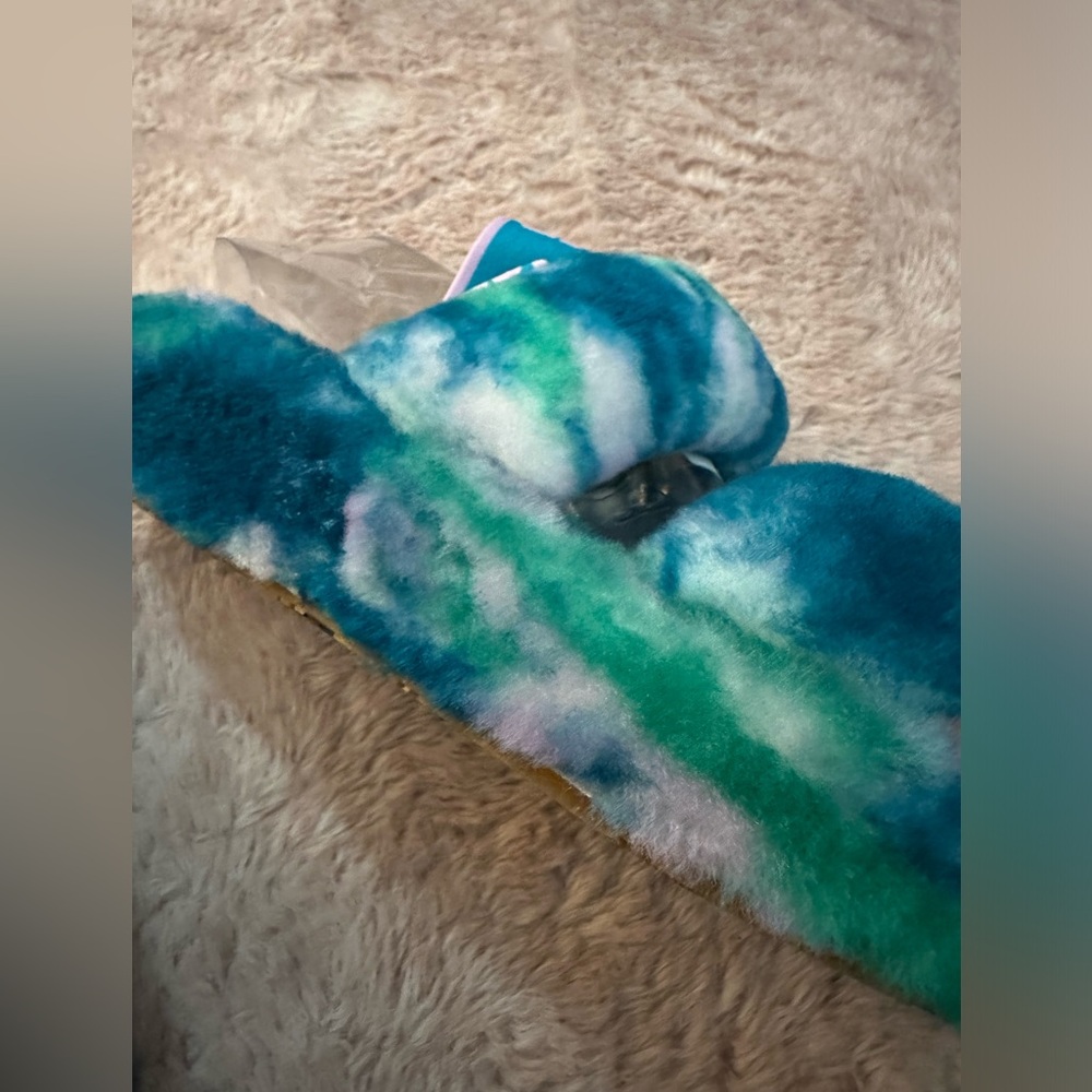 Ugg Slides - image 6